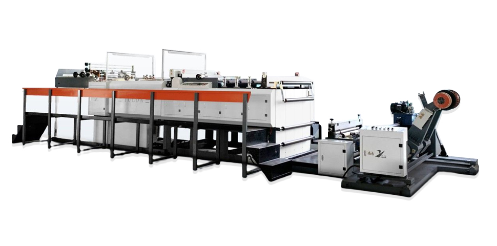 Machine de découpe de feuilles de positionnement